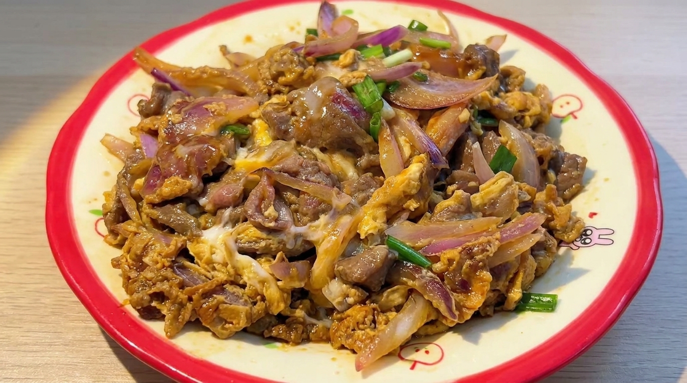 玉ねぎと牛肉のふわとろ卵とじ丼